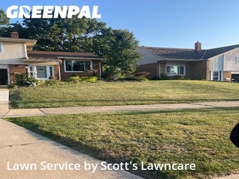 Yard Mowing nearby Parma, OH, 