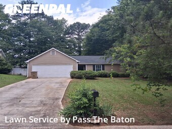 Lawn mowed in Jonesboro, 30236