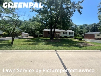 Lawn Cutting nearby Ellisville, MO, 