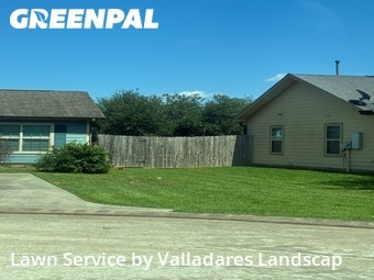 Lawn Care Servicein Conroe,77301,Grass Cutting by Valladares Landscap, work completed in Jun , 2026