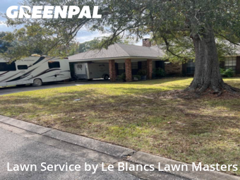 Weed Trimming in Lafayette, 70503, Yard Mowing by Le Blancs Lawn Masters, work completed in Dec , 2025