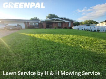 Yard Cutting nearby Hazelwood, MO, 
