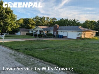 Lawn Mowing nearby Ballwin, MO, 