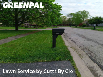 Lawn Care Service nearby Maumee, OH, 