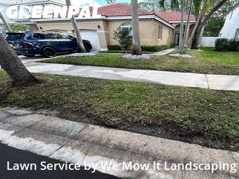 Lawn mowed in Weston, 33326