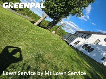 Lawn Mow nearby Swan Lake, NY, 
