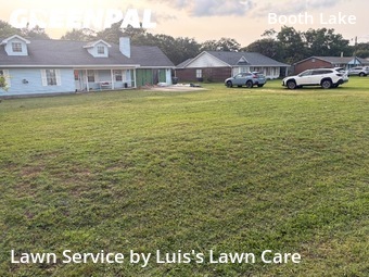 Lawn Cutting nearby Cantonment, FL, 