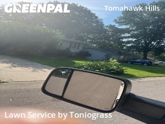 Lawn Care Service nearby Shawnee, KS, 