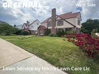 Lawn Mowing Service nearby Manchester, CT, 