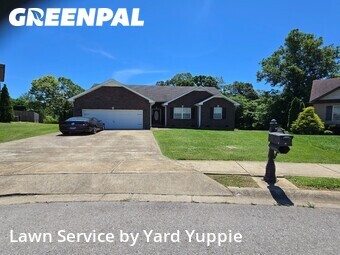 Lawn Service nearby Clarksville, KY, 