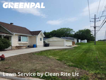 Lawn Care nearby Greenfield, WI, 