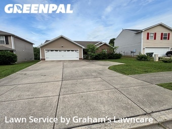 Grass Cutting nearby Springfield, TN, 