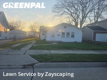 Lawn Cutting nearby Roseville, MI, 