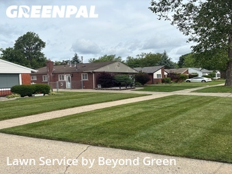 Lawn mowed in Dearborn Heights, 48125