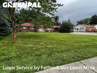 Lawn Service nearby Parma, OH, 