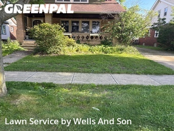 Lawn mowed in Euclid, 44119