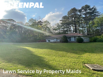 Lawn Mowing nearby Woodstock, GA, 