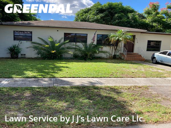 Grass Cut nearby Virginia Gardens, FL, 