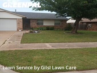 Grass Cutting nearby Moore, OK, 