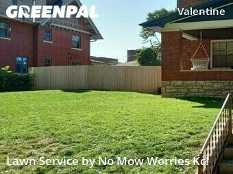 Grass Cut nearby Kansas City, KS, 