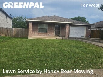 Yard Mowing nearby San Antonio, TX, 