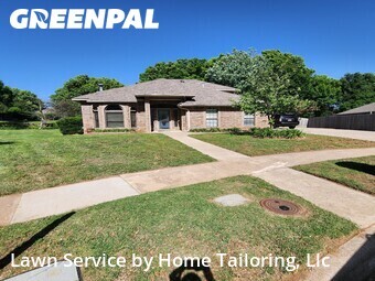 Lawn Mowing Service nearby Norman, OK, 