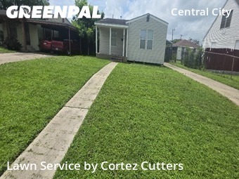 Lawn Cutting nearby Corpus Christi, TX, 