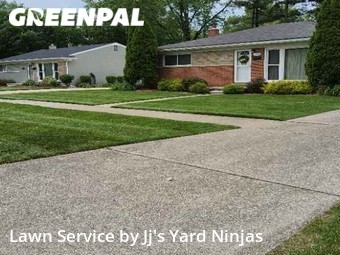 Lawn Mowing nearby Redford Charter Township, MI, 
