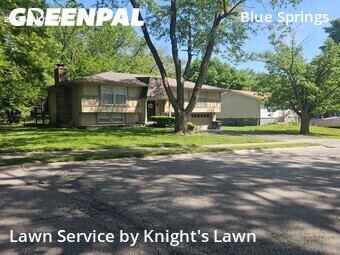 Grass Cutting nearby Blue Springs, MO, 