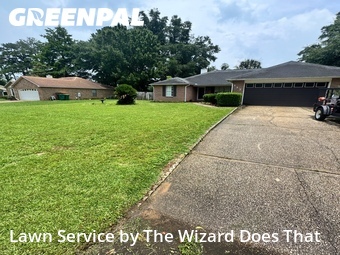 Lawn mowed in Crestview, 32536