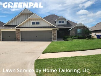 Yard Mowing nearby Norman, OK, 