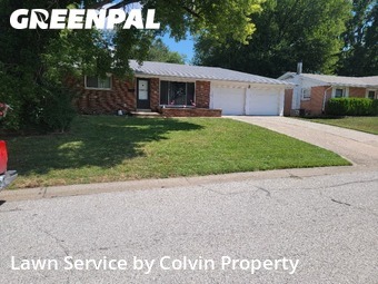 Grass Cut nearby Saint Charles, MO, 