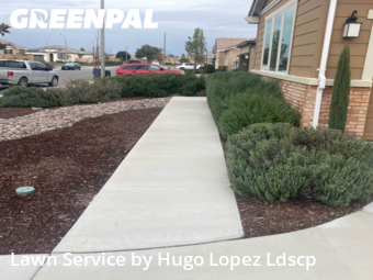 Work completed by grass-trimming-service-in-Menifee-CA