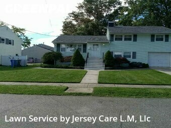 Lawn Care nearby Woodbridge Township, NJ, 