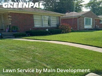 Lawn Mowing Service nearby Oak Park, MI, 