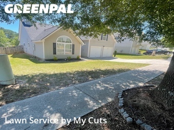 Grass Cut nearby Snellville, GA, 