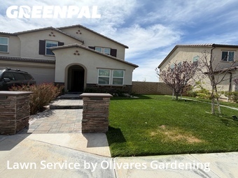 Lawn Mowing Service nearby Santa Clarita, CA, 