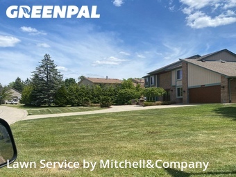 Lawn Mowing Service nearby Farmington Hills, MI, 