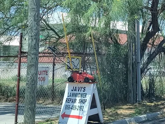 Javis Lawnmower Repair shop Photo 4