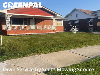 Lawn Mowing nearby East St. Louis, IL, 