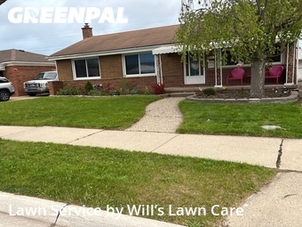 Lawn Cutting nearby Roseville, MI, 