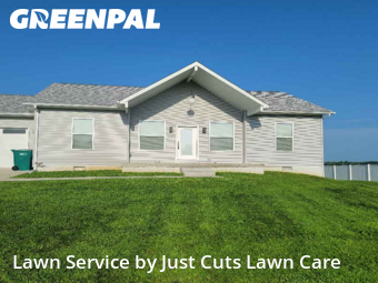 Lawn Care nearby Lebanon, IL, 