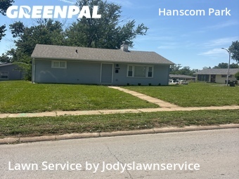 Lawn Mowing Service nearby Omaha, NE, 