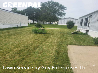 Lawn Care nearby Cedar Rapids, IA, 