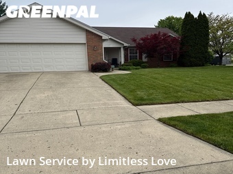 Lawn Mowing Service nearby West Lafayette, IN, 