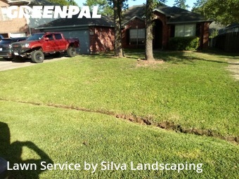 Lawn Mowing Service nearby Conroe, TX, 