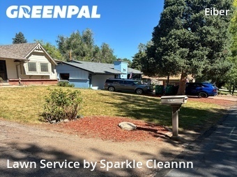 Lawn mowing work completed in Lakewood, CA