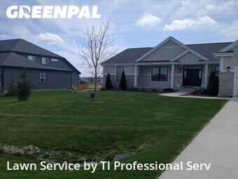 Lawn Service nearby Verona, WI, 