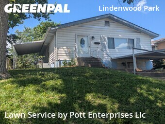 Lawn Care Service nearby St. Louis, MO, 