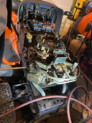 Dre's Small Engine Repair (Melson World Wide) Photo 17
